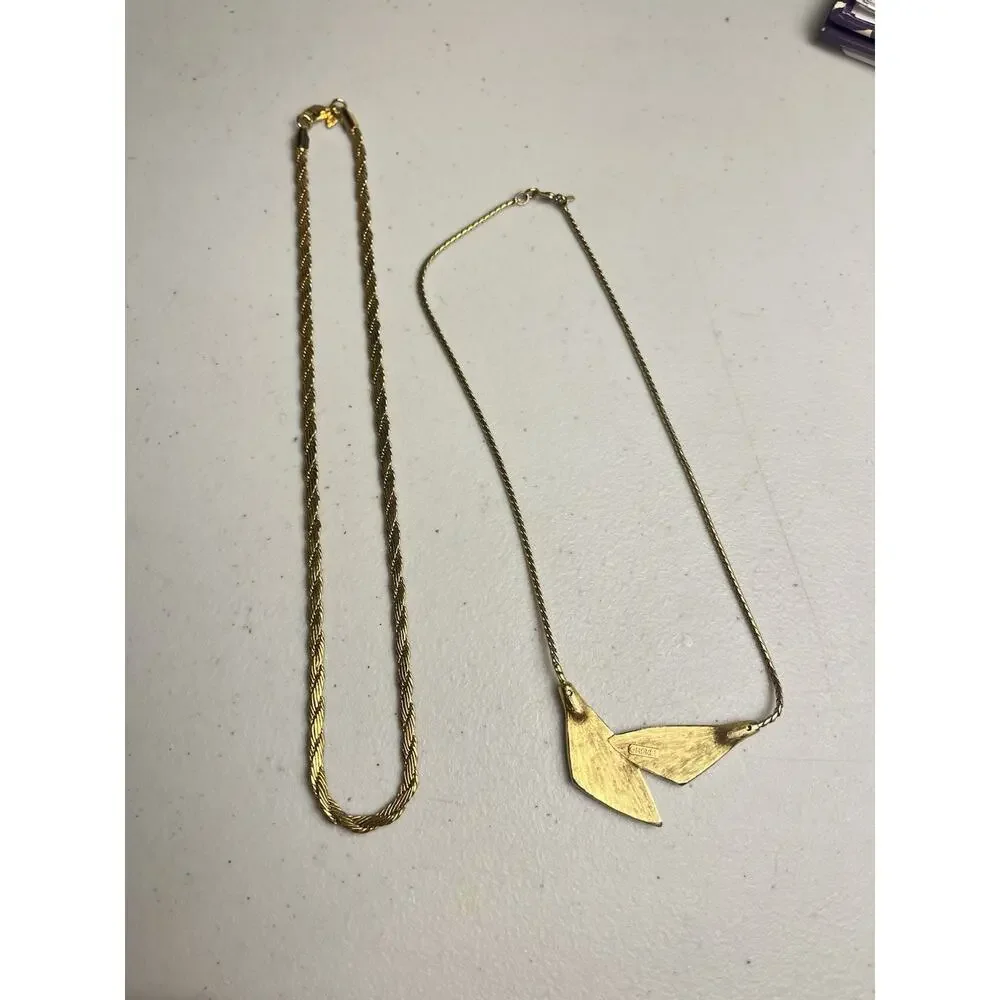 Monet necklace lot